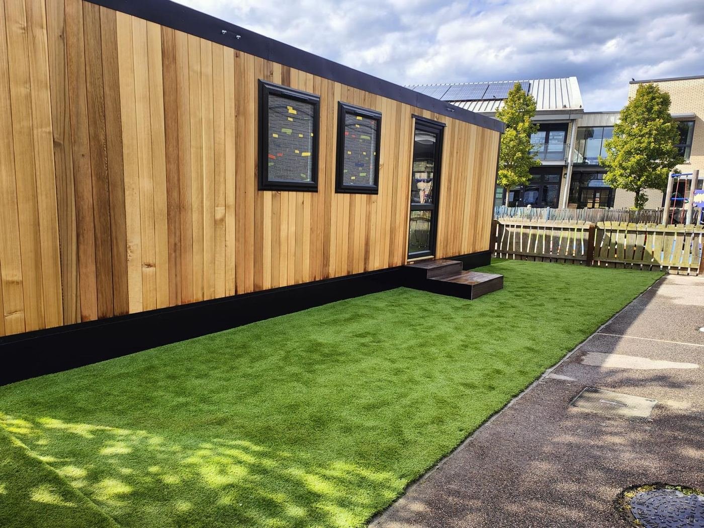 Cedar-clad garden room extension build